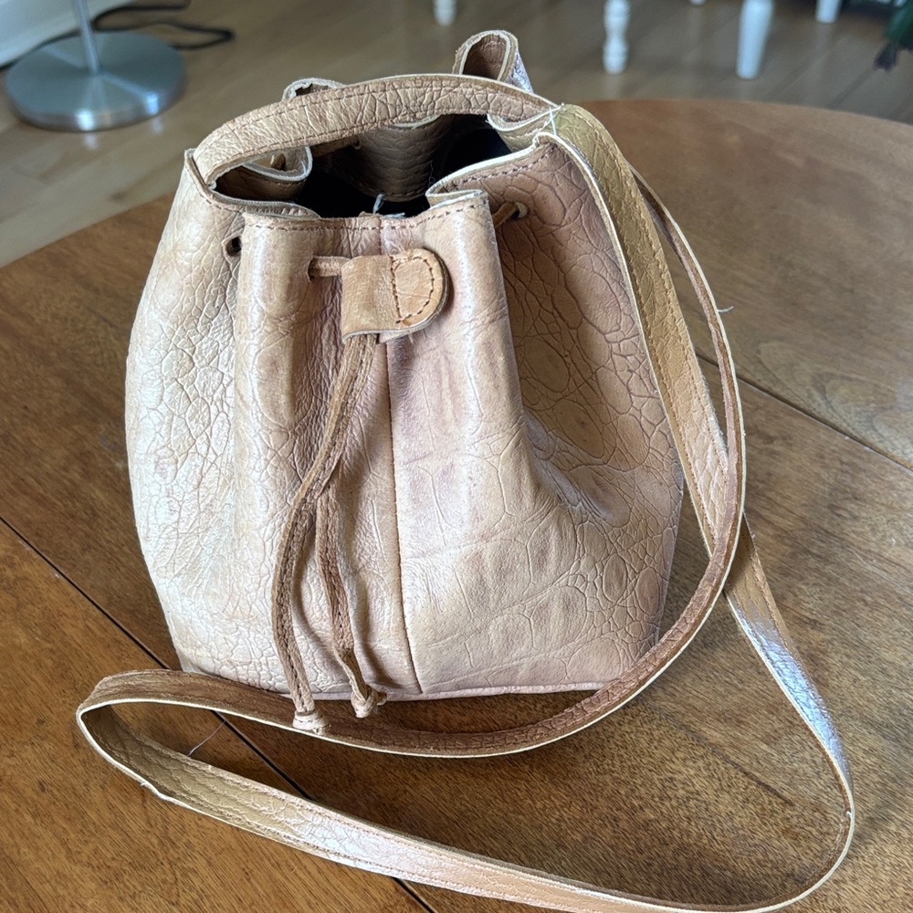 Neutral Tan Leather Drawstring Bucket Bag